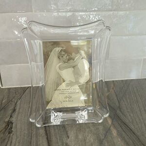 Lenox 3 1/2 x 5 crystal frame
